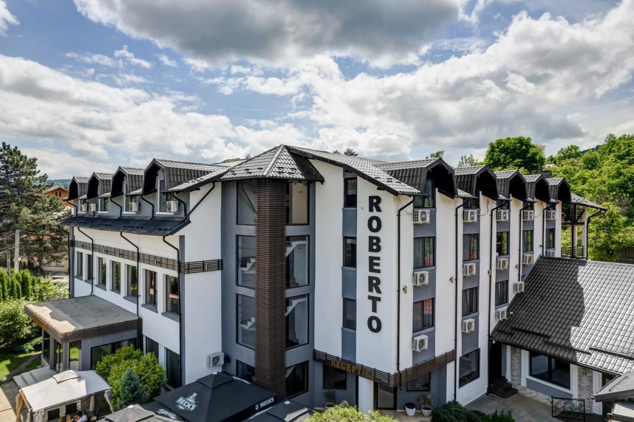 Hotel Roberto Slanic Prahova Ngoại thất bức ảnh